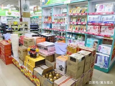連鎖藥店逆勢擴張 實體經(jīng)濟不景氣下的“健康綠洲”與食品經(jīng)營新策略